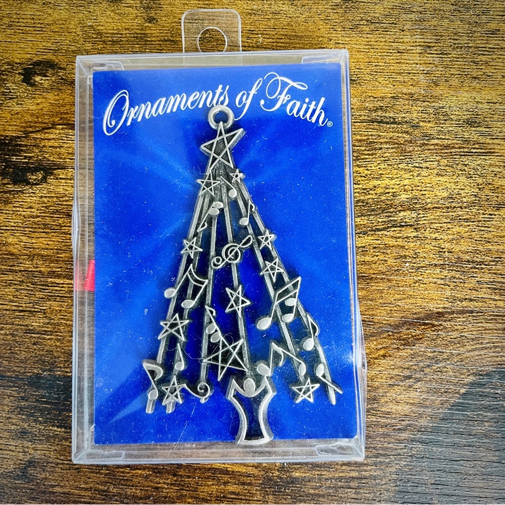 Ornaments of Faith Pewter Musical Christmas Tree Ornament | Crescendo of Praise